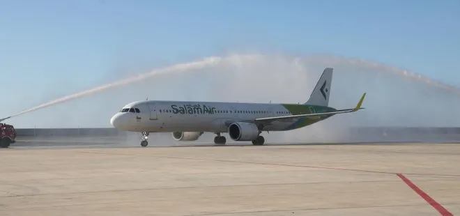 Rize-Artvin Havalimanı’na uluslararası ilk uçuş Umman’dan! Törenle karşılandılar