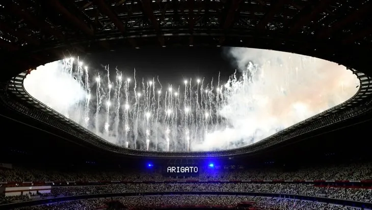 2020 Tokyo Olimpiyat Oyunları kapanış töreninde müthiş gösteri
