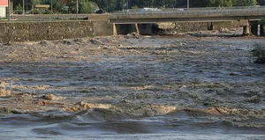 Samsun Valisi’nden uyarı: Irmak çevresinden uzak durun