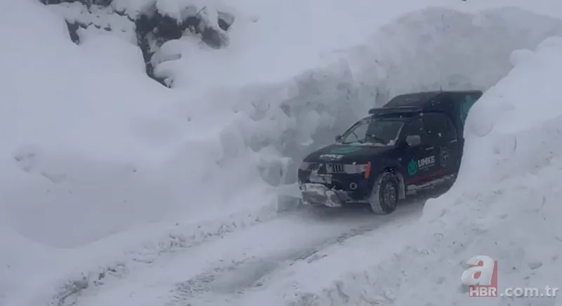 Meteoroloji uyardı: 90 km fırtına, sel, çatı uçması ve ağaç devrilmesi riski! 9 il sarı kodda 15
