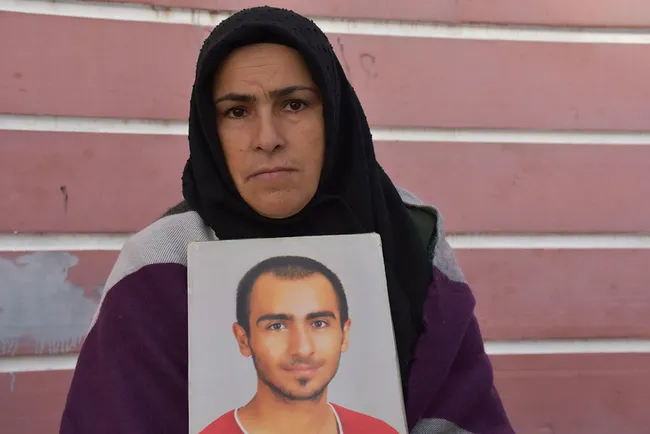 Diyarbakır’da evlat nöbetindeki aileler: Gözümüzde yaş kalmadı