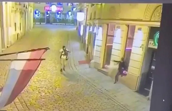 Viyana saldırısını gerçekleştiren terörist Kujtim Fejzulai'in cenazesi kriz yarattı - 4