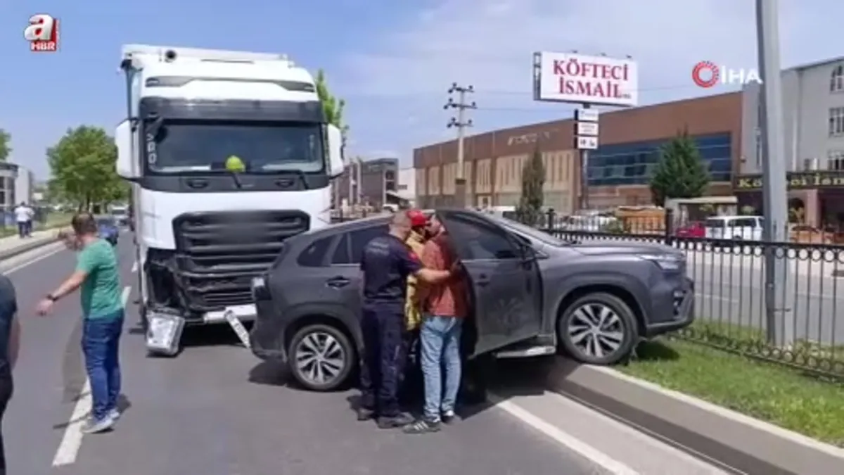 Bursa’da tırla cip çarpıştı: 1 yaralı