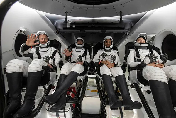 SpaceX'in Crew-3 ekibi dünyaya döndü - 4