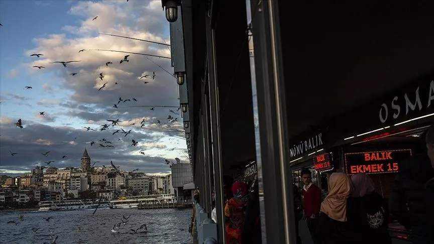 Sıcaklıklar 4-8 derece birden düştü! Okula gidecek çocuklara yağmurluk ve şemsiye uyarısı - 4