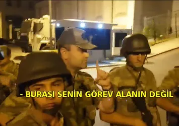 İhanet gecesi AK Parti binası önü