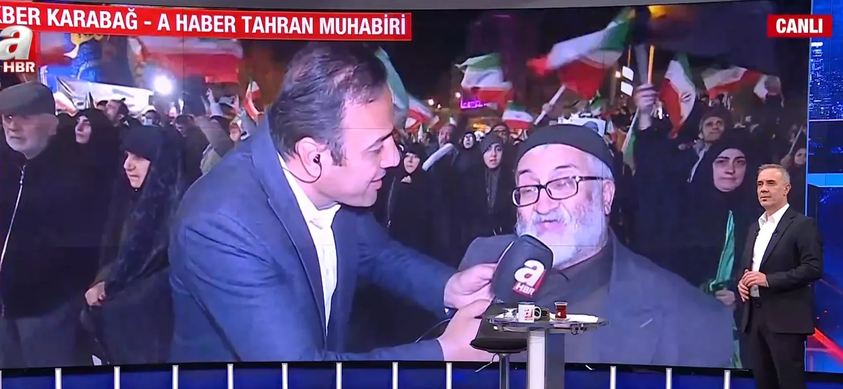 Tahran sokaklarında ABD ve İsrail’e öfke: Protesto çığlıkları yükseldi