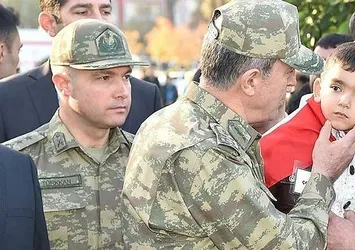 Adil Abi beni arardı