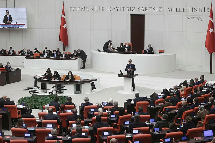 Bakan Murat Kurum: Attığımız her temel, kalemi silaha galip kılmıştır - 3