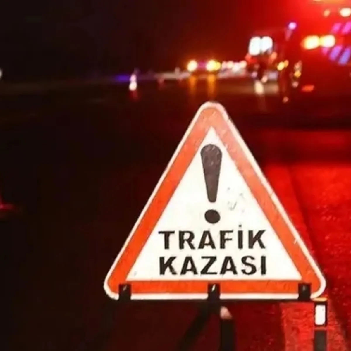 Araç kovalamacasında Yunus Timi kaza yaptı! 3 polis yaralı