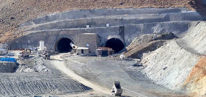 Kop Tüneli’nde çalışmalar yeniden hızlandı