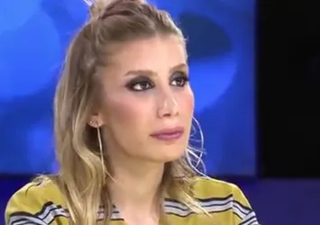 ‘Tektaş’ şarkısının sözü sakızdan çıktı