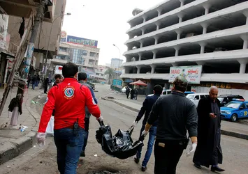 Bağdat’da iki canlı bomba saldırısı: 21 ölü