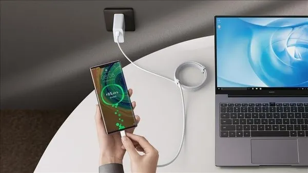 Çinli teknoloji devi Huawei'den Türkiye'ye 520 milyon liralık yatırım - 1