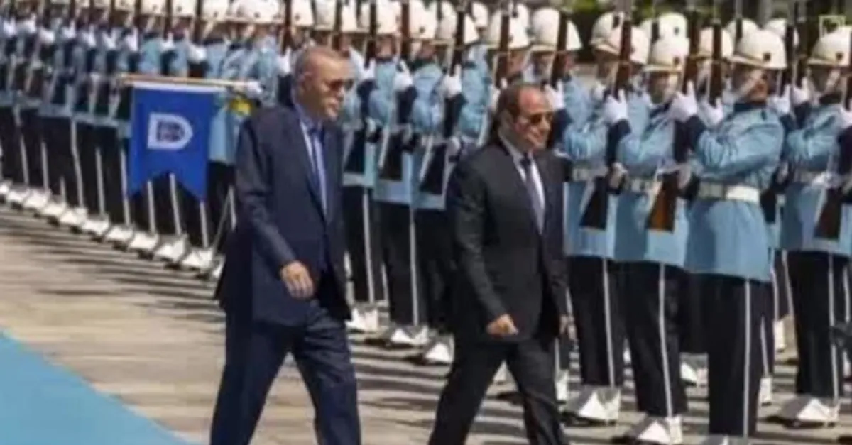 Atina'da Erdoğan-Sisi zirvesi paniği