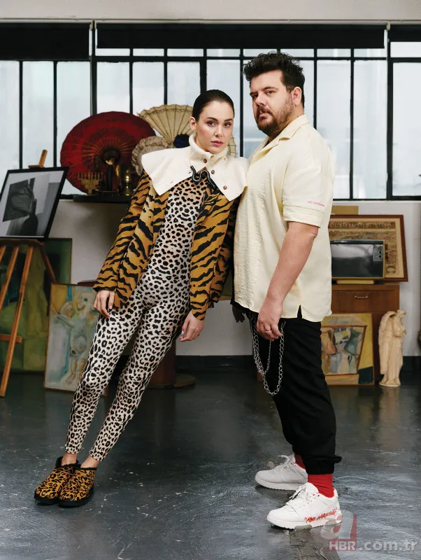 Berfu Yenenler’den şok eden itiraf! 19 yaşındayken ‘Kedicik’ olmaktan şans eseri kurtulmuş 8