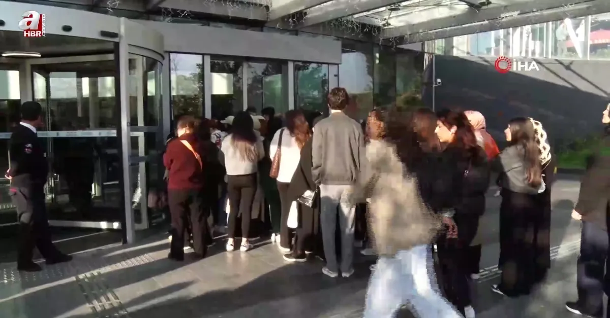 Bakırköy'de alışveriş çılgınlığı