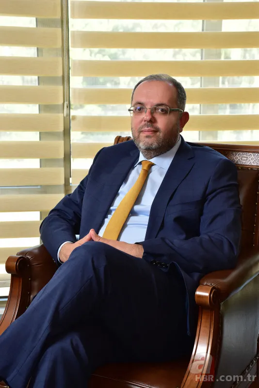 Erhan Afyoncu kimdir, kaç yaşında, aslen nereli? Prof. Dr. Erhan Afyoncu ne iş yapıyor, mesleği ne? Hayatı ve kariyeri... 5