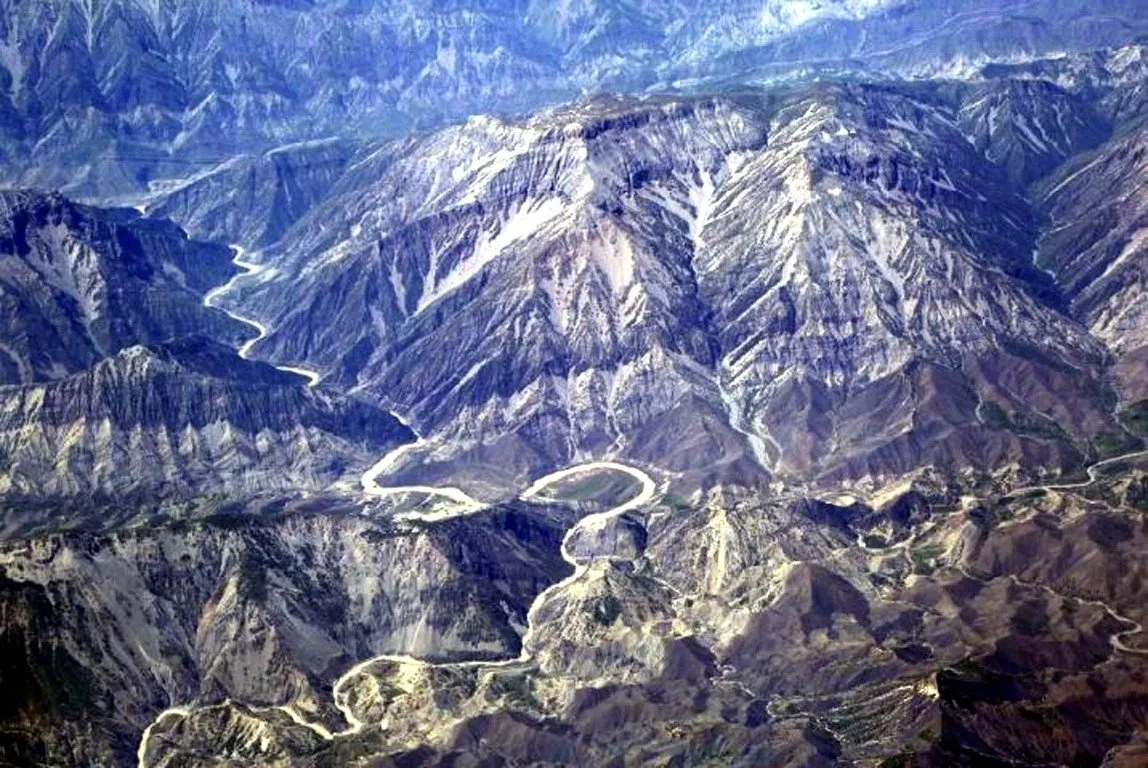 Иран рельеф Иран рельеф