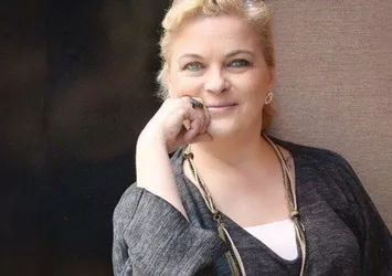 Nurseli İdiz: Annem için 'Ölsün inşallah, gebersin' diye beddua etti