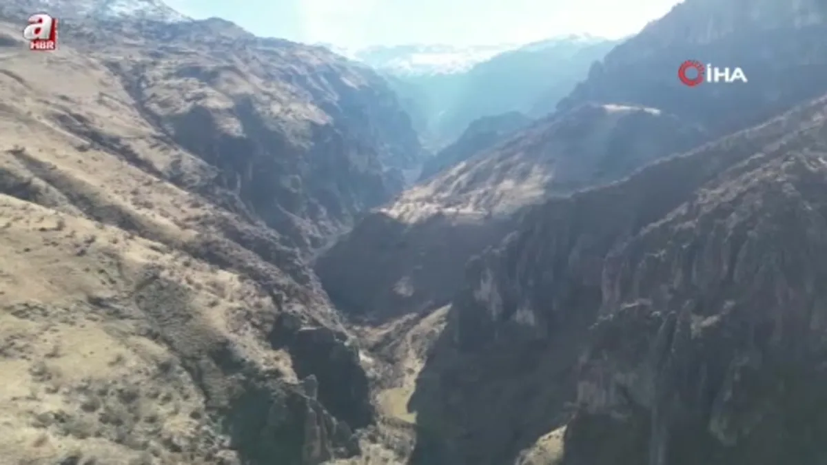 Şırnak'ta peri bacalarını andıran bölge