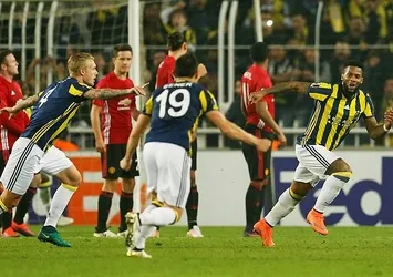Fenerbahçe, Manchester United'ı devirdi
