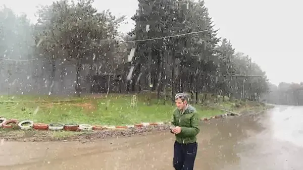 İstanbul’da kar yağışı başladı! İstanbul için kar yağışı açıklaması! Hava sıcaklığı -2 derece olacak!