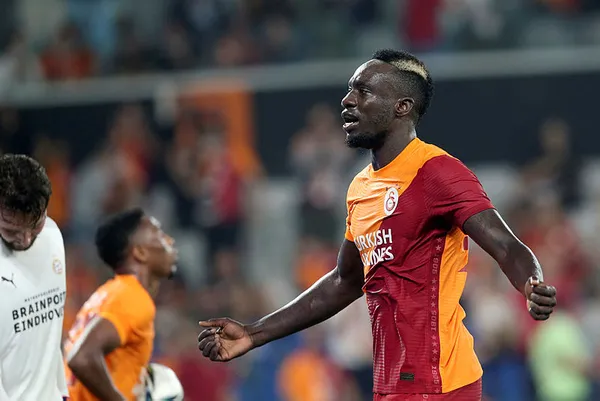 galatasaray-teknik-direktoru-fatih-terimden-psv-maci-sonrasi-aciklamalar-hic-pozisyon-vermeden-gol-yedik-1627504439230.jpg Galatasaray Teknik Direktörü Fatih Terim'den PSV maçı sonrası açıklamalar: Hiç pozisyon vermeden gol yedik - 2