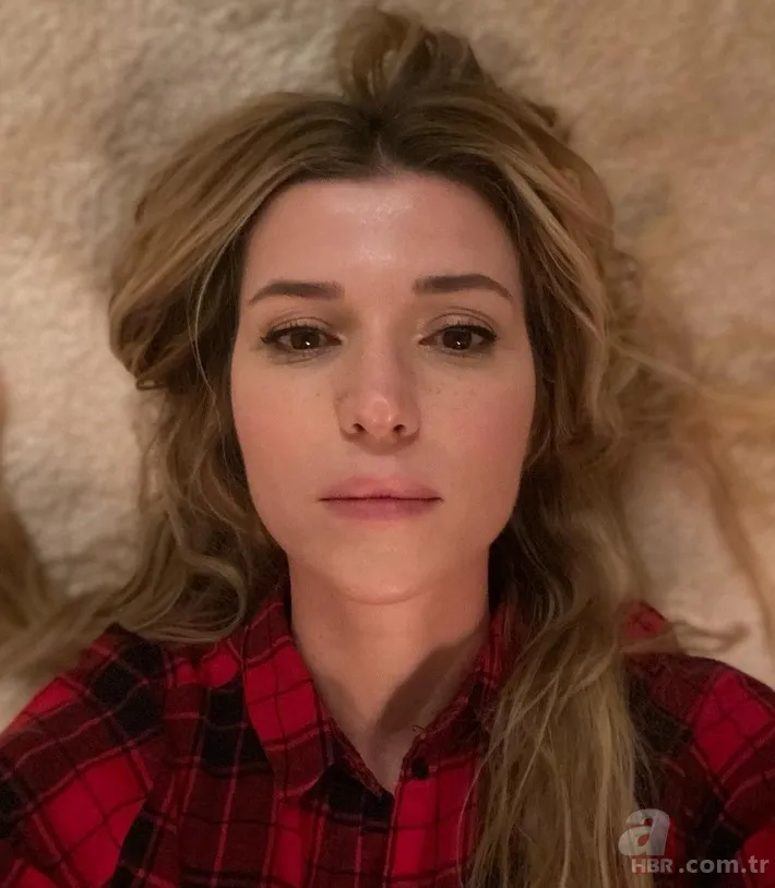 İnci Taneleri'nin Piraye'si Selma Ergeç'in 9 yıllık eşi bakın nerenin sahibiymiş! Meğer ünlü yazarın oğlu... 4