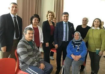Türkiye’nin ilk yaşlı okulu açıldı