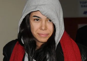 Asena Atalay geçmişini sildiremedi!