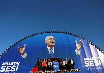 CHP'de Atatürk yasağı! Kürsüde ve sahnede sadece Kılıçdaroğlu'nun resmi vardı