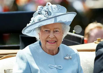 İngiltere Kraliçesi 2. Elizabeth'ten 96 yıl sonra bir ilk! Ülkenin yeni başbakanını İskoçya'da kabul edecek