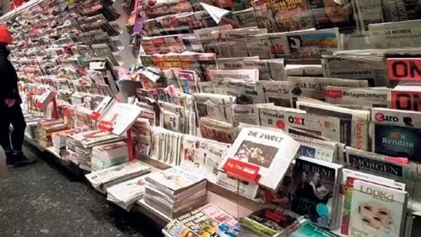 Dezenformasyon yasasına karşı çifte standart! Avrupalı heyete tokat gibi sözler | Gezi olayları sırasında sosyal medyada paylaşılan fotoğrafları gösterdi