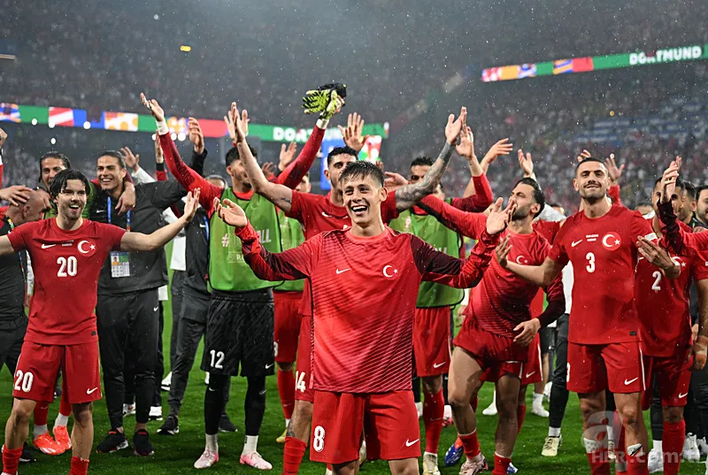 Türkiye-Gürcistan maçı sonrası Arda Güler'e flaş övgü: Şapkadan tavşan çıkardı 18