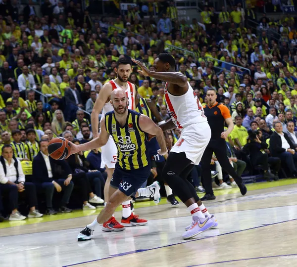 fenerbahce-beko-73-69-olympiakos-final-four-bileti-pirede-1683318374198.jpg Fenerbahçe Beko 73 - 69 Olympiakos | Final Four bileti Pire'de! - 2