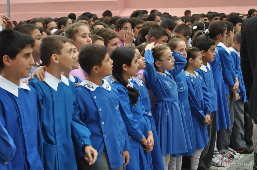 Ramazan Bayramı öğrencileri neşelendirecek! 2023 Nisan Ara tatil için tarih verildi! Ara tatil+1 ek! MEB son dakika: Anaokulu, ilkokul, ortaokul, lise 3