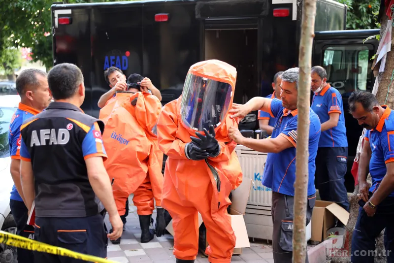 Mühendis Bülent Ateş siyanürlü kahve içerek canını kıydı! Ekipler özel kıyafetlerle ofisine girmişti 11