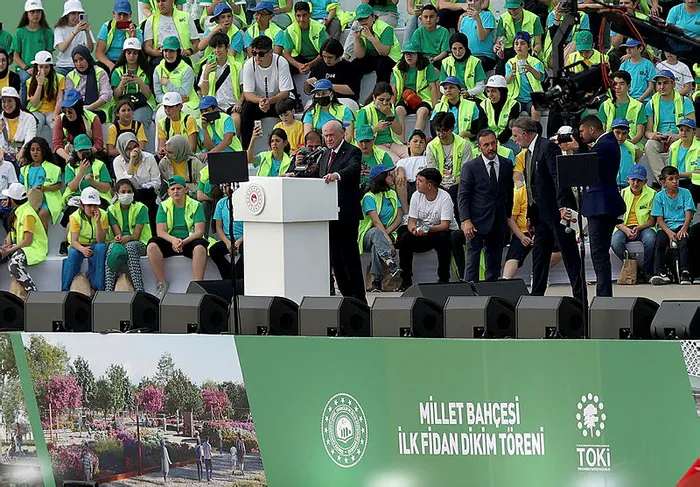 MHP lideri Devlet Bahçeli ve Bakan Murat Kurum’dan önemli açıklamalar | Türkiye’nin geleceğini zillet değil cumhur tayin edecektir