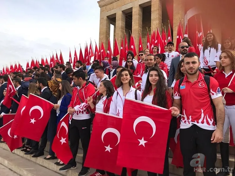 29 Ekim Cumhuriyet Bayramı Mesajları: Cumhuriyet’in 100. Yılına özel en anlamlı, resimli, duygusal, yeni, kısa-uzun, güzel resimli mesajlar… 21