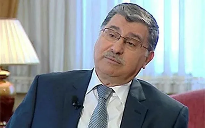 darbenin-beyni-adil-oksuzu-kacirin-talimati-gulenin-orgut-uzerindeki-golgesi-mustafa-ozcandan-1724902688022.jpeg FETÖ'nün sözde ʺTürkiye imamıʺ Mustafa Özcan