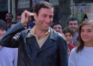 Kılıbık filminin Şenay’ı Billur Emre’yi yıllar teğet geçmiş!