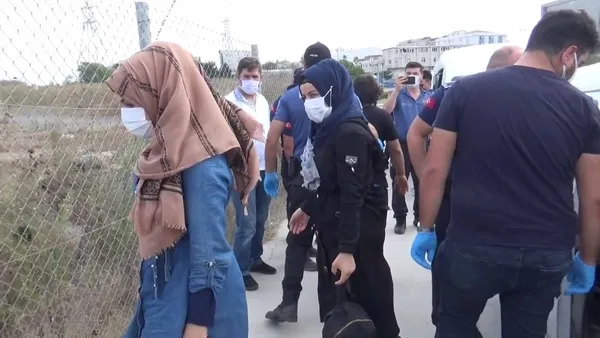 denetimler-siklastirildi-istanbulda-17-multeci-yakalandi-1629908897221.jpg Denetimler sıklaştırıldı! İstanbul’da 17 mülteci yakalandı - 1
