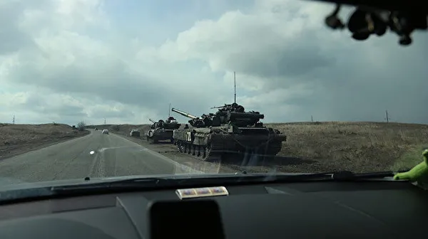 Rusya - Ukrayna savaşında 24. gün! Zelenskiy’den Rusya’ya çağrı: Buluşmanın ve konuşmanın zamanı geldi! Rusya’dan kinjal füzesi itrafı