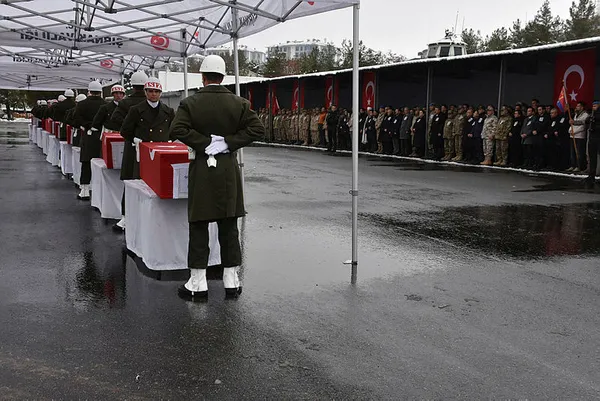 1705140042751.jpg Sözde müttefik ABD'den terör saldırısı için taziye mesajı! Sosyal medyadan tepki yağdı: Defolup gideceksiniz bu coğrafyadan - 2