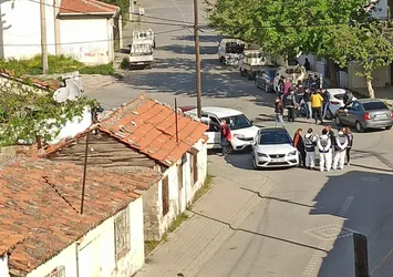 Balıkesir'de hava destekli uyuşturucu operasyonu: 8 gözaltı