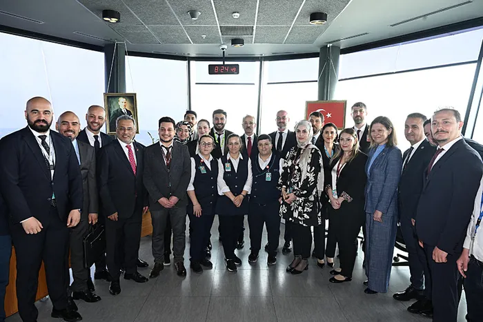 İstanbul Havalimanı Avrupa tarihine geçti! Aynı anda üç uçak birden kalkış yaptı