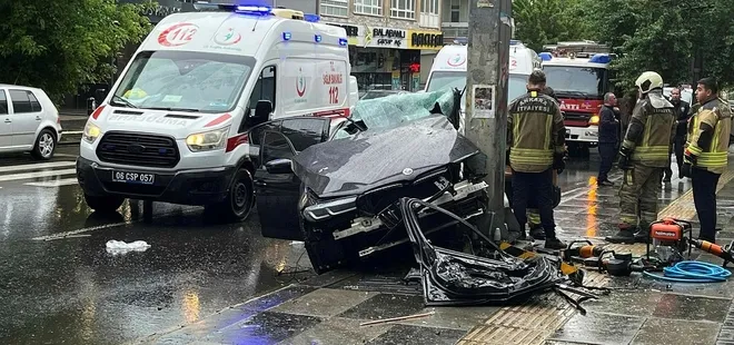 Ankara'da lüks araç mezar oldu! Kontrolden çıktı direğe girdi: 1 ölü, 4 yaralı