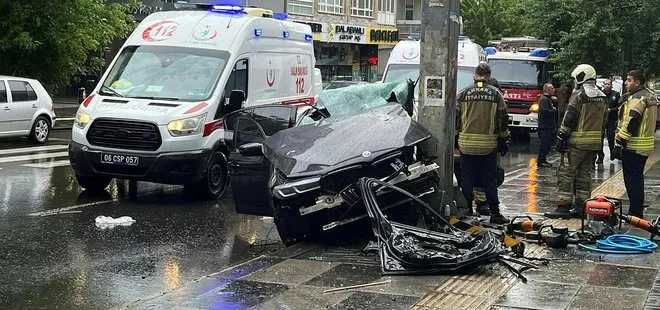 Ankara’da lüks araç mezar oldu! Kontrolden çıktı direğe girdi: 1 ölü, 4 yaralı