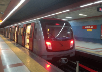 Ankara metrosunda patlama sesi